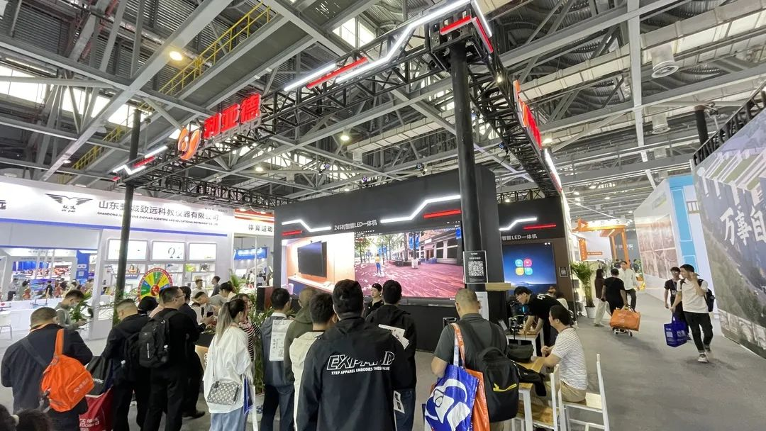 米兰milan教育新品及解决方案惊艳亮相81届教装展